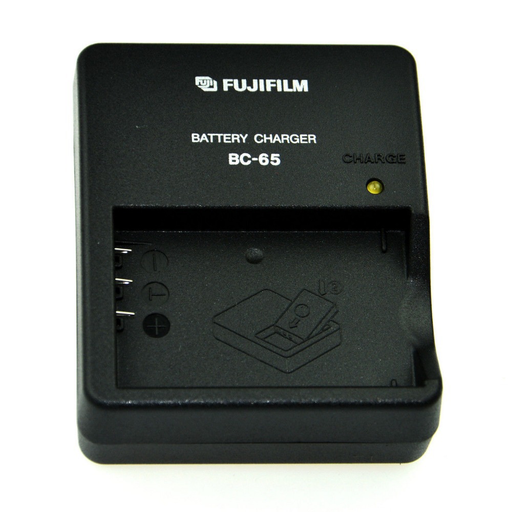 Зарядное устройство Fujifilm BC-65                                                                                                                                                                                                                        