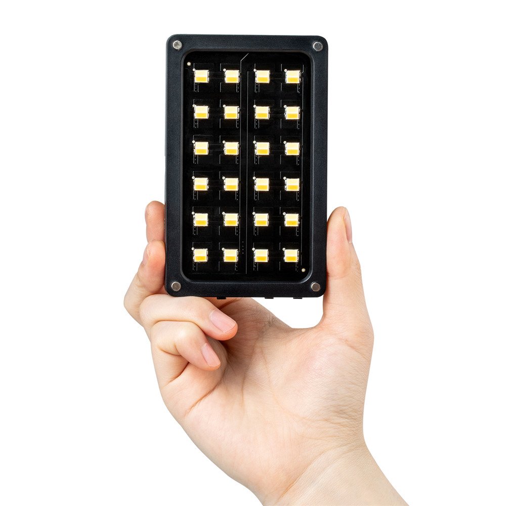 Накамерный светодиод Viltrox RB08 Bi-color 2500K-8500K 8w DC3,7V/3000mAh                                                                                                                                                                                  